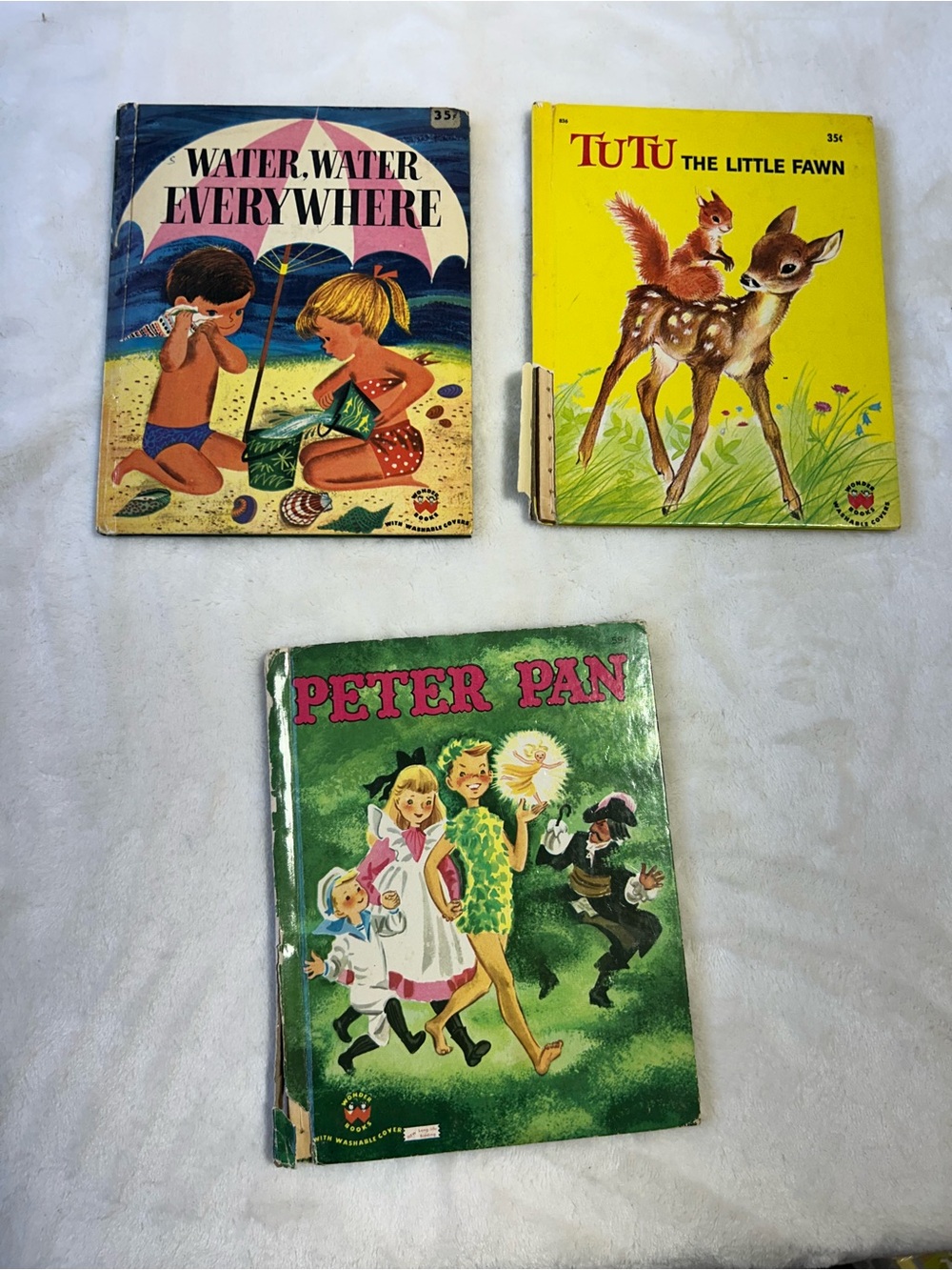 VINTAGE Wonder Books